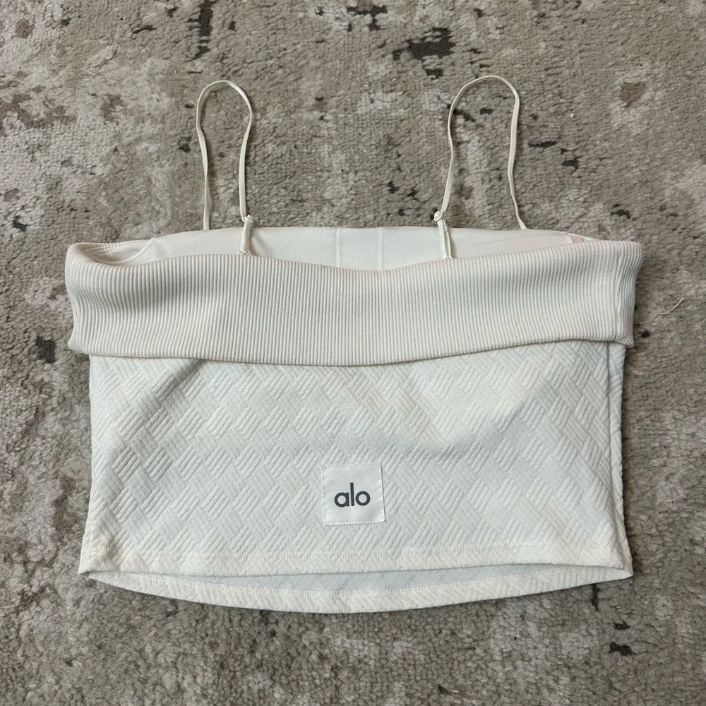 Alo Yoga Doubles Only Bra Tank Size Medium - Ivory